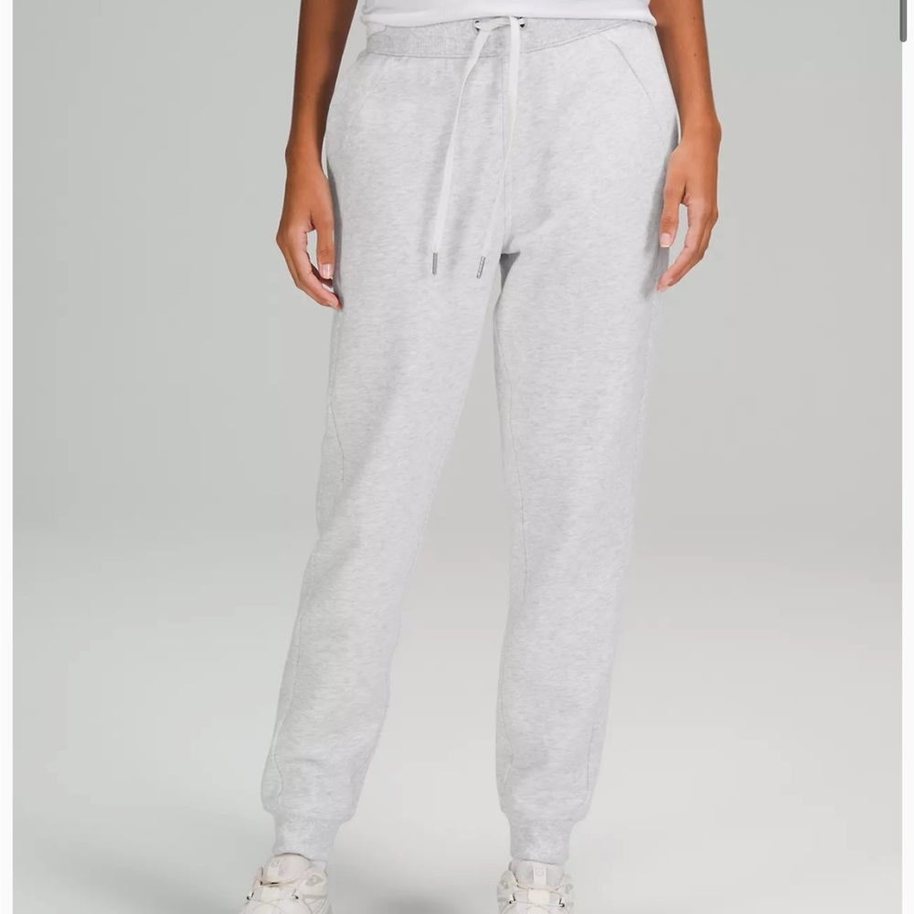 lulu joggers